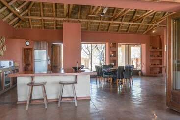 هتل Zebula Golf Estate & Spa Private Rentals