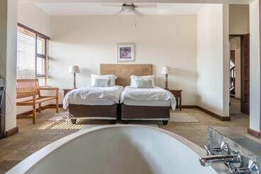 هتل Zebula Golf Estate & Spa Private Rentals