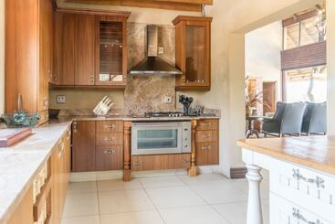 هتل Zebula Golf Estate & Spa Private Rentals