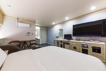 Мотель Daejeon Yongjeon Bobos