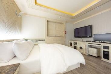 Мотель Daejeon Yongjeon Bobos