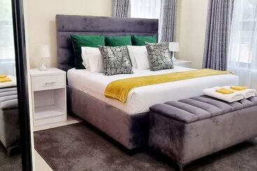 Instahomes By Tru   Villa