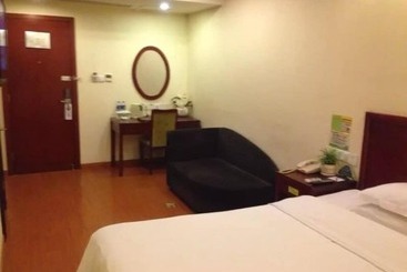 هتل Greentree Inn Suzhou Shengze Business