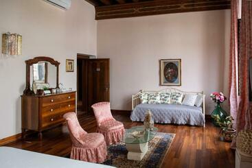 Palazzo Bed And Breakfast