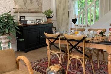 تختخواب و صبحانه La Grenouillère   Chambre D Hôtes De Charme