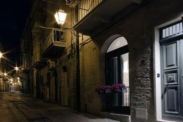 Dimore D Avalos Boutique Bed & Breakfast