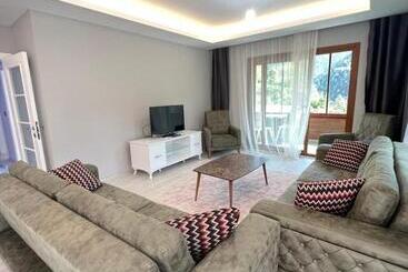 şen Buti̇k Otel Ve Bungalov