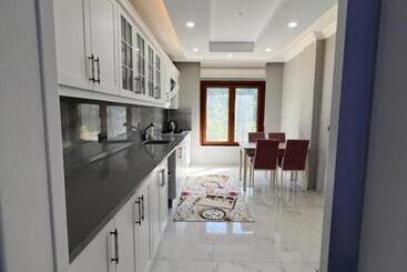 şen Buti̇k Otel Ve Bungalov