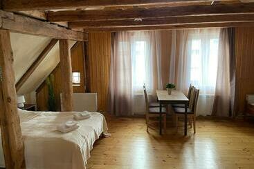 Hotel Kapteinis