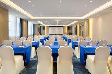 Kyriad Marvelous Hotel Changsha Provincial Government Desiqin