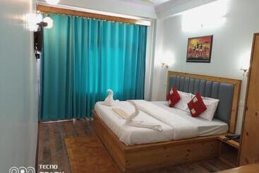 هتل Treebo Trend Shubham Nature Villa With Mountain View