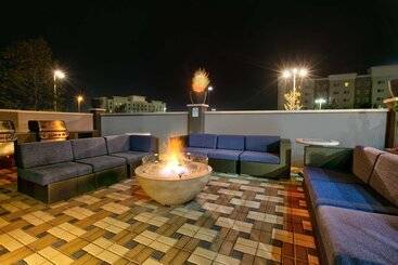 هتل Tru By Hilton San Antonio At The Rim, Tx