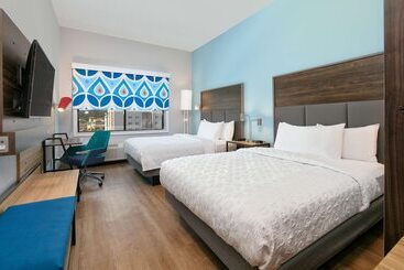 هتل Tru By Hilton San Antonio At The Rim, Tx