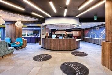 هتل Tru By Hilton San Antonio At The Rim, Tx
