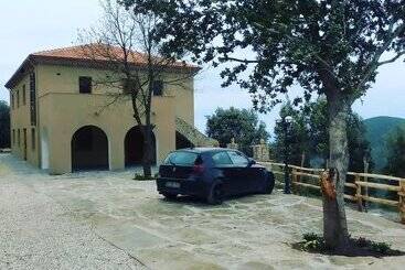 ペンション Room In Bb  Elegant And Relaxing Farmhouse Nestled In The Heart Of Cilento