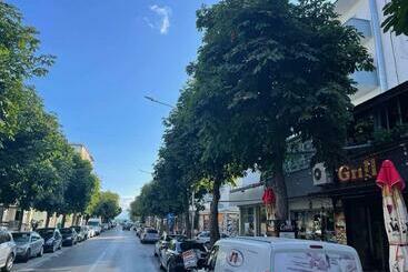 پانسیون Rusi Apartments