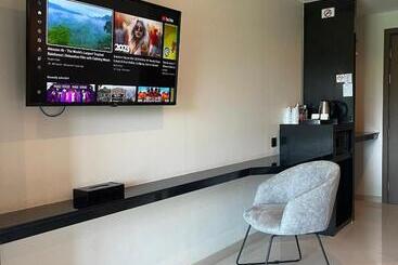 The Tj Hotel Jomtien
