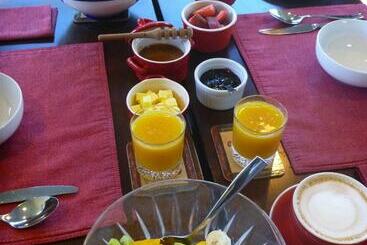 Lupin Lodge Bed & Breakfast