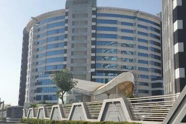 Homestays At Rajhans Belliza Near Airport