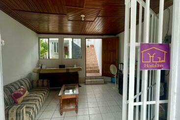 پانسیون Hostal Inn 1