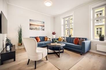 Rosen Apartment