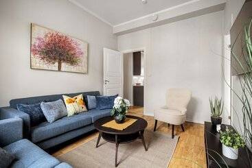 Rosen Apartment