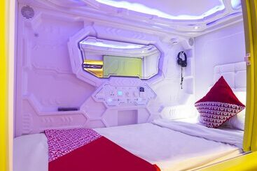 هتل Oyo 91328 Fiducia Capsule