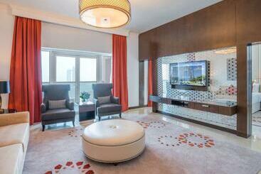هتل Rixos Marina Abu Dhabi