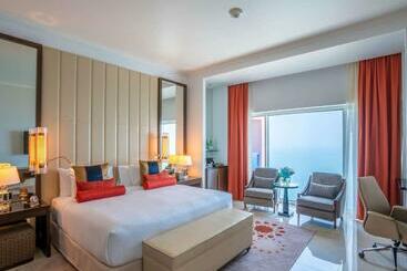 هتل Rixos Marina Abu Dhabi