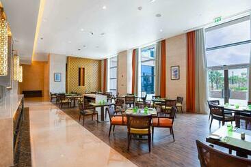 هتل Rixos Marina Abu Dhabi
