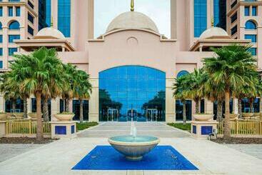 هتل Rixos Marina Abu Dhabi