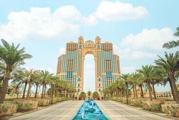 هتل Rixos Marina Abu Dhabi