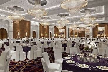 هتل Rixos Marina Abu Dhabi