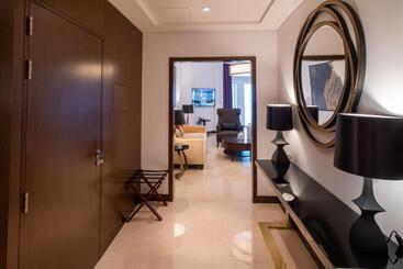 هتل Rixos Marina Abu Dhabi