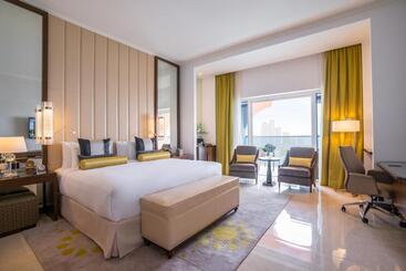 هتل Rixos Marina Abu Dhabi