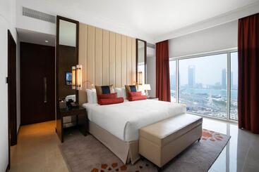 هتل Rixos Marina Abu Dhabi