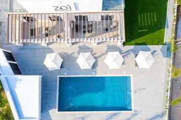 هتل Zoi Ayia Napa