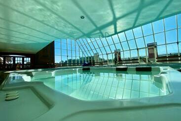 Mineir.inn   Piscina Aquecida E Hidro Na Montanha