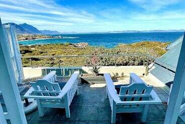 11 Westcliff Rentals
