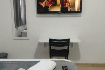 Angra Hostel 147