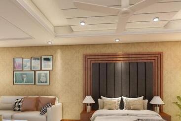 Effotel By Sayaji Dehradun