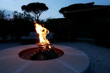 هتل Agriturismo Resort Il Foionco