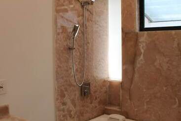 تختخواب و صبحانه Casa Luna Coyoacan