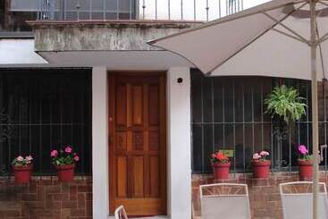 تختخواب و صبحانه Casa Luna Coyoacan