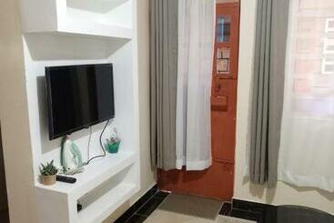 تختخواب و صبحانه Studio Bnb Apartment