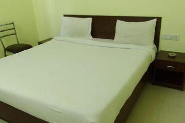 هتل New Shelton Suites