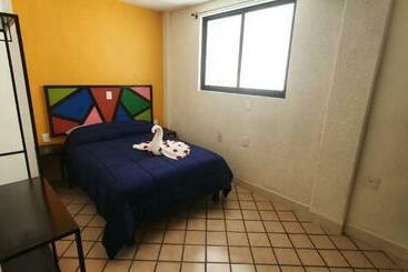 هتل San Miguel Inn