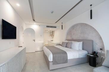 White Hills Resort