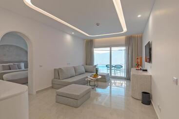 White Hills Resort