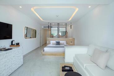 White Hills Resort